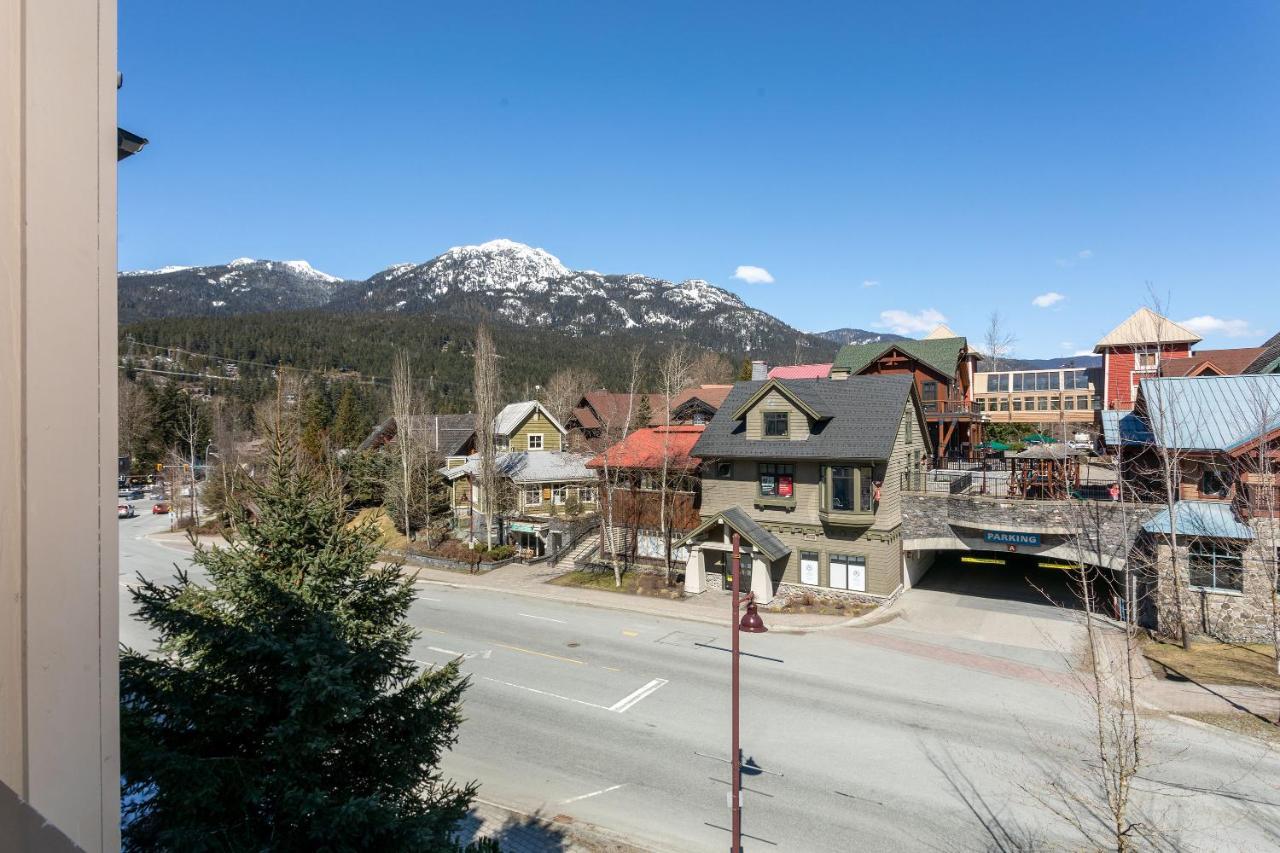 Lake Placid Lodge By Whiski Jack Whistler Exteriör bild