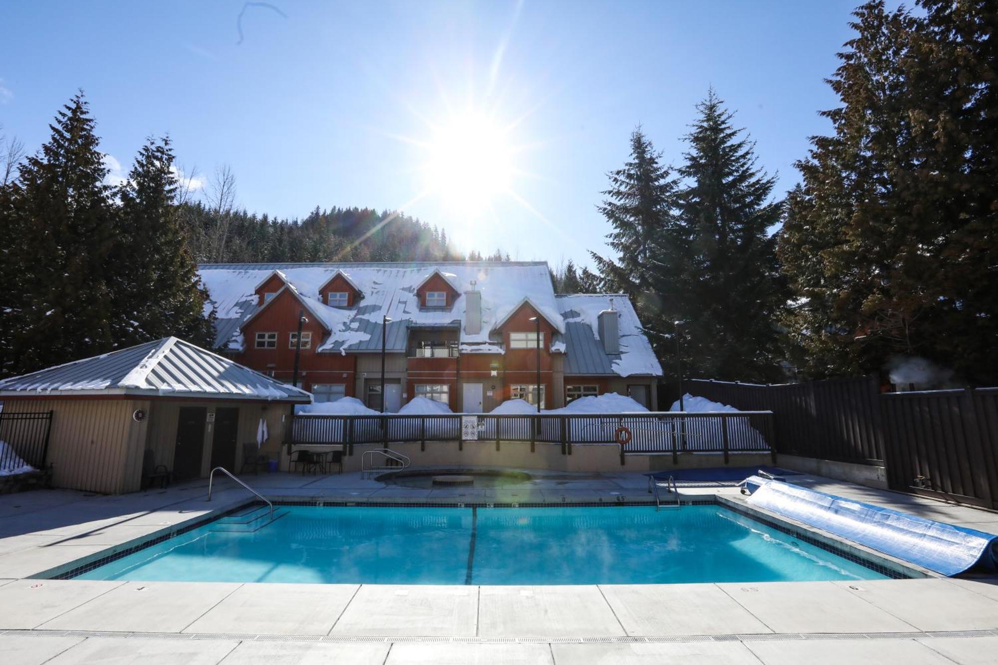 Lake Placid Lodge By Whiski Jack Whistler Exteriör bild
